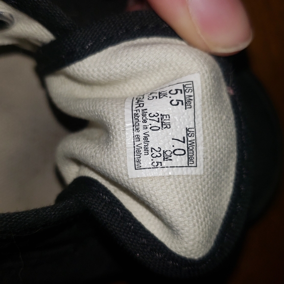 Vans - Picture 5 of 5